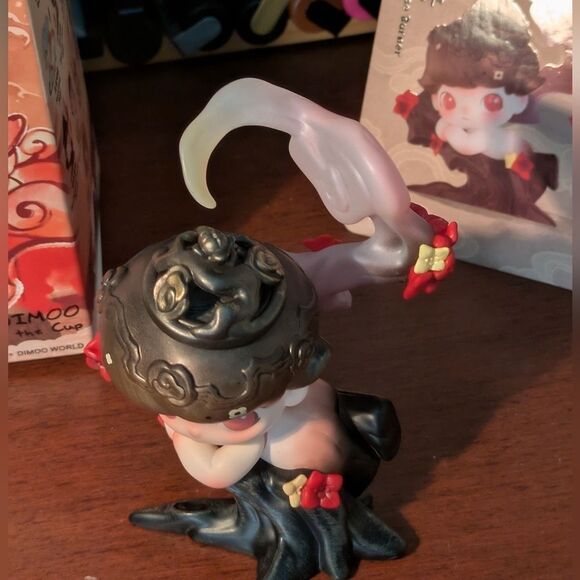 POP MART DIMOO Stories In The Cup Series Blind Box Sandalwood Incense - Picture 2 of 9